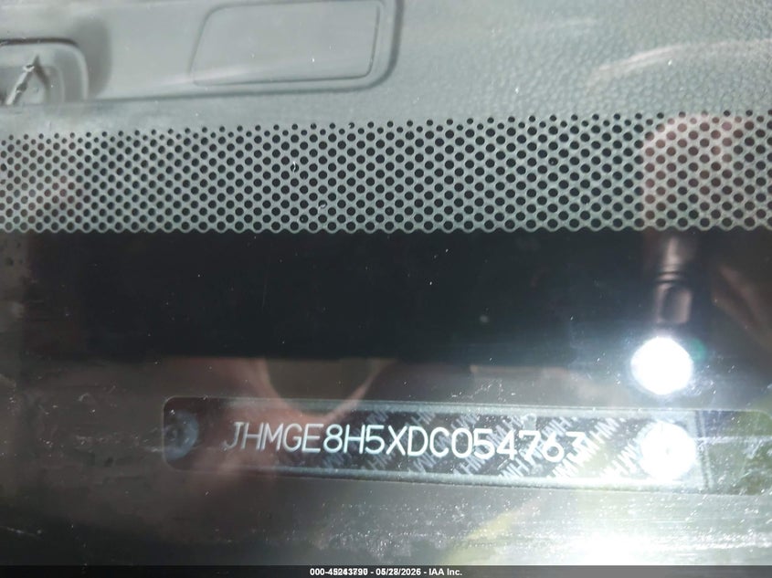 2013 Honda Fit VIN JHMGE8H5XDC054763 IAAI salvage auction — SIDE, Salvage Title, sold $25 on 2026-07-10 (photo 9)