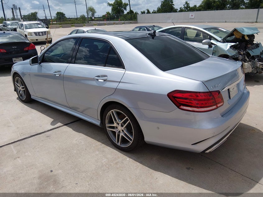 2014 Mercedes-benz E-klasse VIN WDDHF5KBXEA972094 IAAI salvage auction — WATER/FLOOD, Salvage (Texas), sold $2,850 on 2026-07-31 (photo 3)