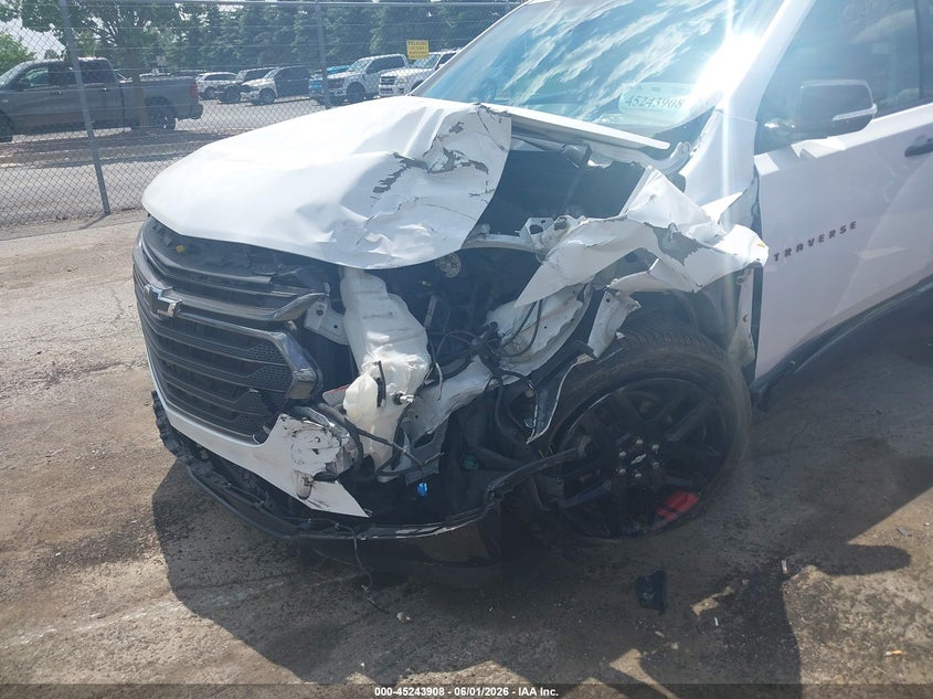 2019 Chevrolet Traverse VIN 1GNEVKKW7KJ218106 IAAI salvage auction — FRONT END, Salvage Title, sold $3,800 on 2026-07-09 (photo 6)