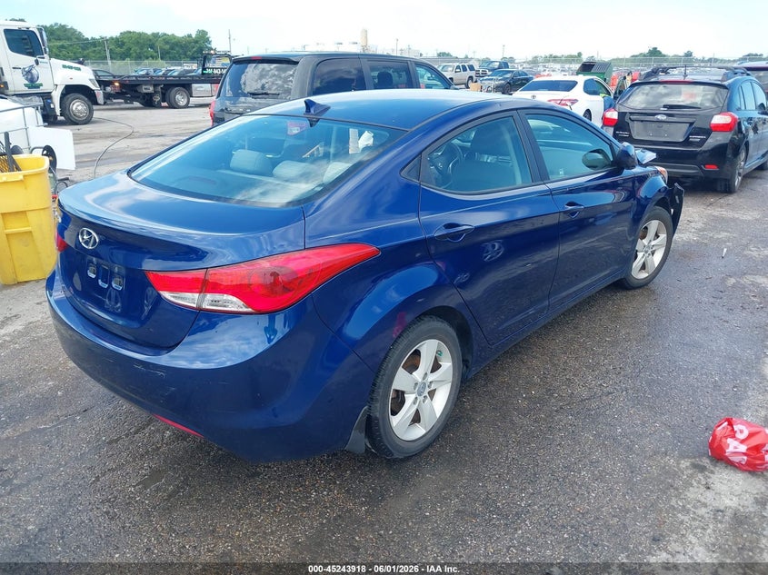 2013 Hyundai Elantra VIN KMHDH4AE4DU557452 IAAI salvage auction — THEFT, Salvage Title, sold $1,050 on 2026-08-01 (photo 4)