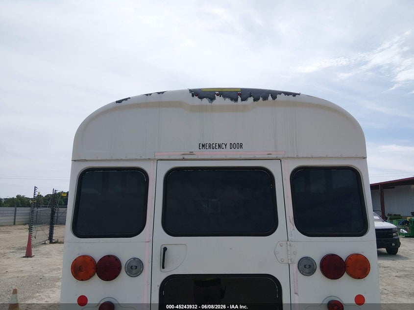 2015 Blue bird School bus / transit bus VIN 1BAKGCPA9FF310507 IAAI salvage auction — ROOF, SF97 (Alabama), sold $13,950 on 2026-08-13 (photo 6)