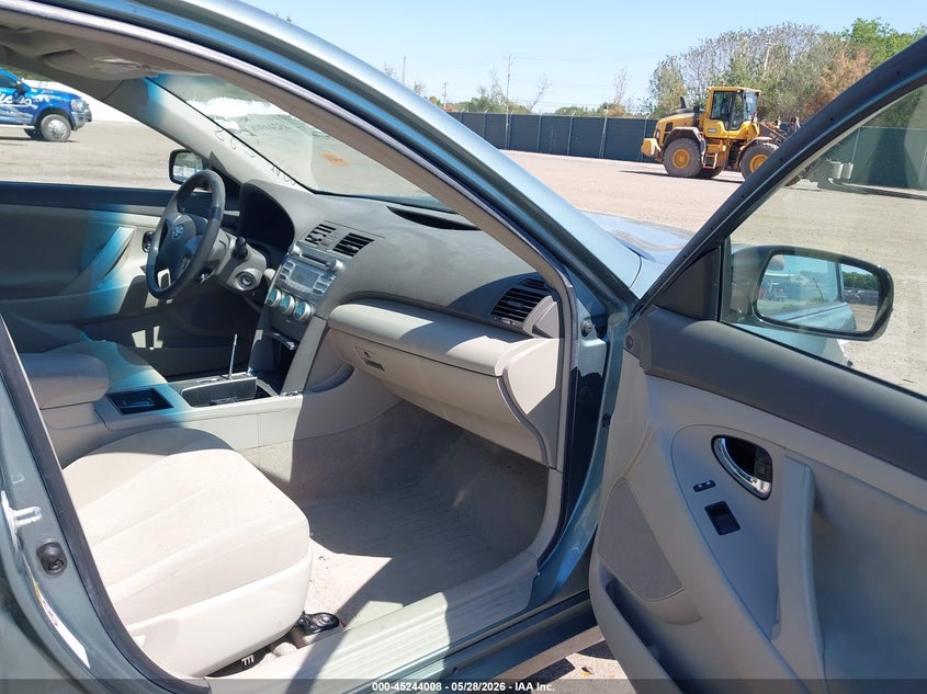 2007 Toyota Camry VIN JTNBK46K073023088 IAAI salvage auction — FRONT END, Clear (Indiana), sold $575 on 2026-07-12 (photo 5)