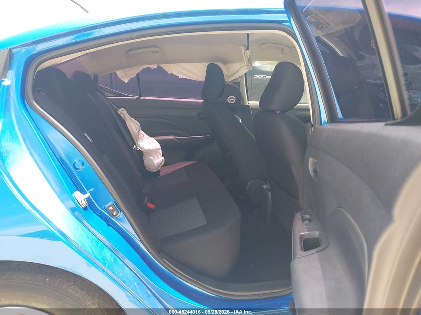 2020 Nissan Versa VIN 3N1CN8DV1LL915145 IAAI salvage auction — NORMAL WEAR, Salvage Title, sold $750 on 2026-07-30 (photo 8)