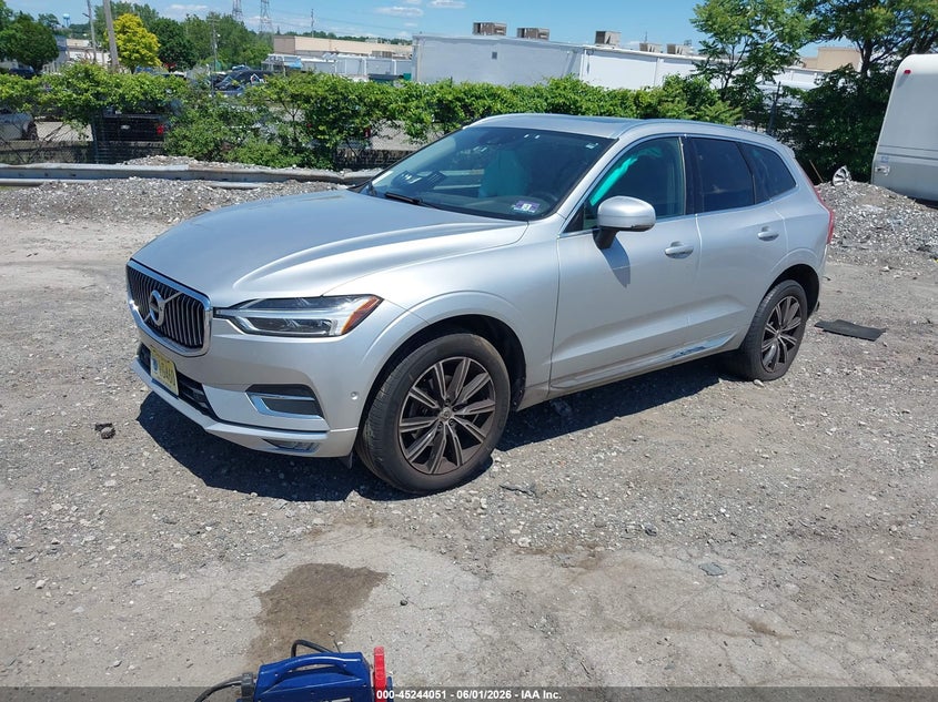 2019 Volvo Xc60 VIN LYV102RL9KB321098 IAAI salvage auction — ENGINE DAMAGE, Salvage Title, sold $2,900 on 2026-07-24 (photo 2)