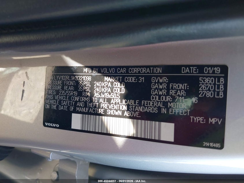2019 Volvo Xc60 VIN LYV102RL9KB321098 IAAI salvage auction — ENGINE DAMAGE, Salvage Title, sold $2,900 on 2026-07-24 (photo 9)