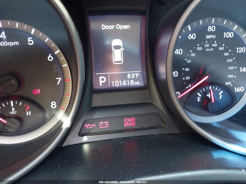 2016 Hyundai Santa fe VIN 5XYZUDLBXGG305851 IAAI salvage auction — NORMAL WEAR, Clear (New York), sold $1,975 on 2026-07-07 (photo 7)