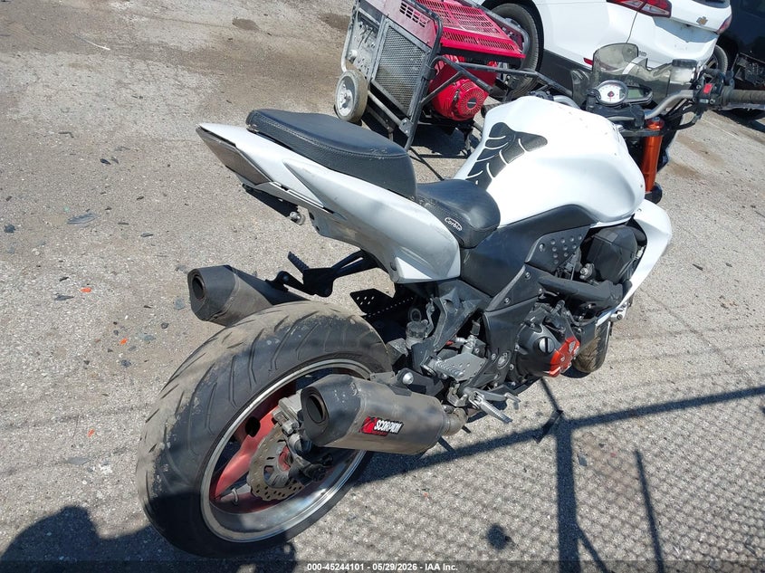 2008 Kawasaki Zr1000 VIN JKAZRCB188A018346 IAAI salvage auction — SIDE, Clear (Michigan), sold $650 on 2026-07-28 (photo 4)