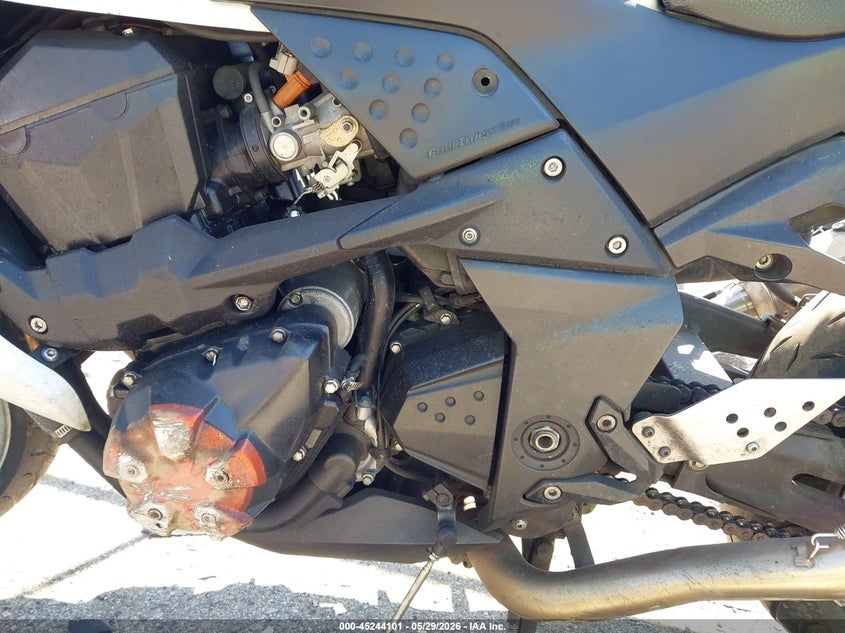 2008 Kawasaki Zr1000 VIN JKAZRCB188A018346 IAAI salvage auction — SIDE, Clear (Michigan), sold $650 on 2026-07-28 (photo 9)