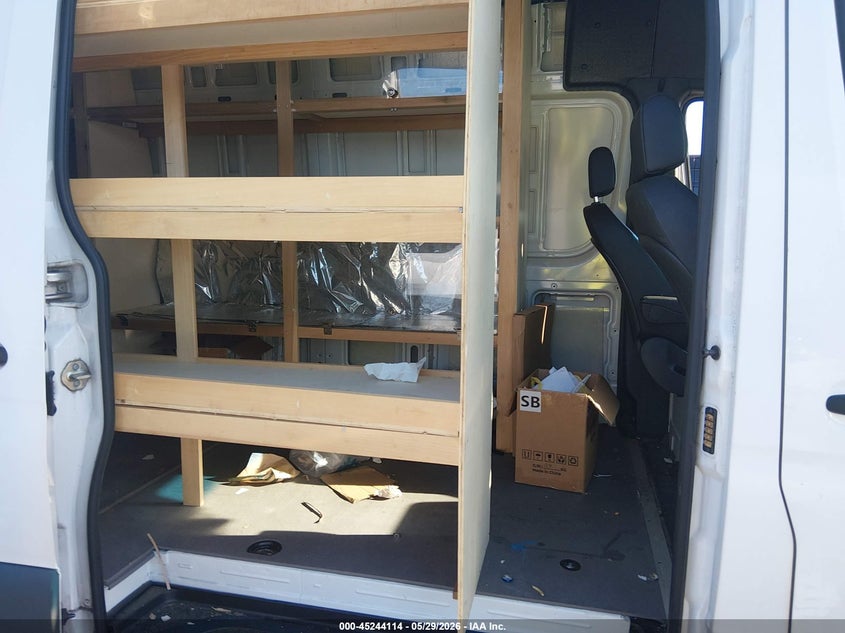 2020 Mercedes-benz Sprinter VIN W1W4EDHY4LT021493 IAAI salvage auction — FRONT END, Salvage (North Carolina), sold $9,400 on 2026-08-02 (photo 8)