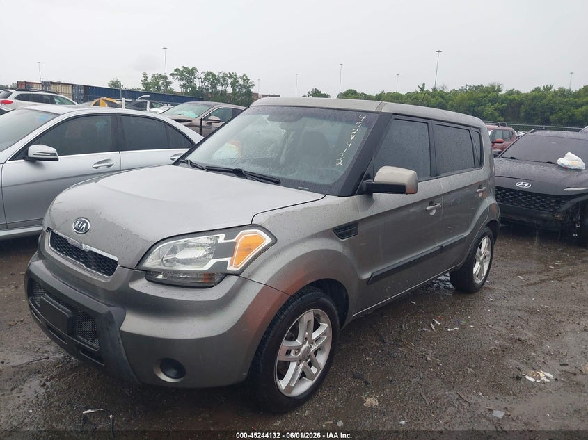 2011 Kia Soul VIN KNDJT2A25B7302224 IAAI salvage auction — NORMAL WEAR, Clear (Tennessee), sold $525 on 2026-07-09 (photo 6)
