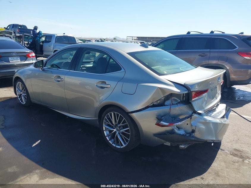 2019 Lexus Is VIN JTHBA1D29K5086114 IAAI salvage auction — SIDE, Salvage (California), sold $3,050 on 2026-07-28 (photo 3)