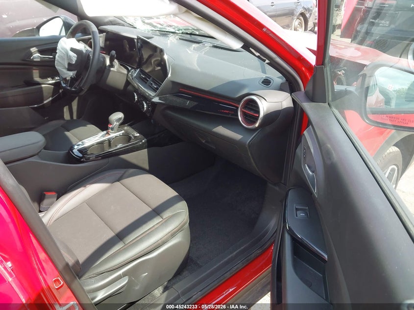 2026 Chevrolet Trax VIN KL77LJEP4TC074782 IAAI salvage auction — FRONT END, Salvage Title, sold $3,300 on 2026-07-15 (photo 5)