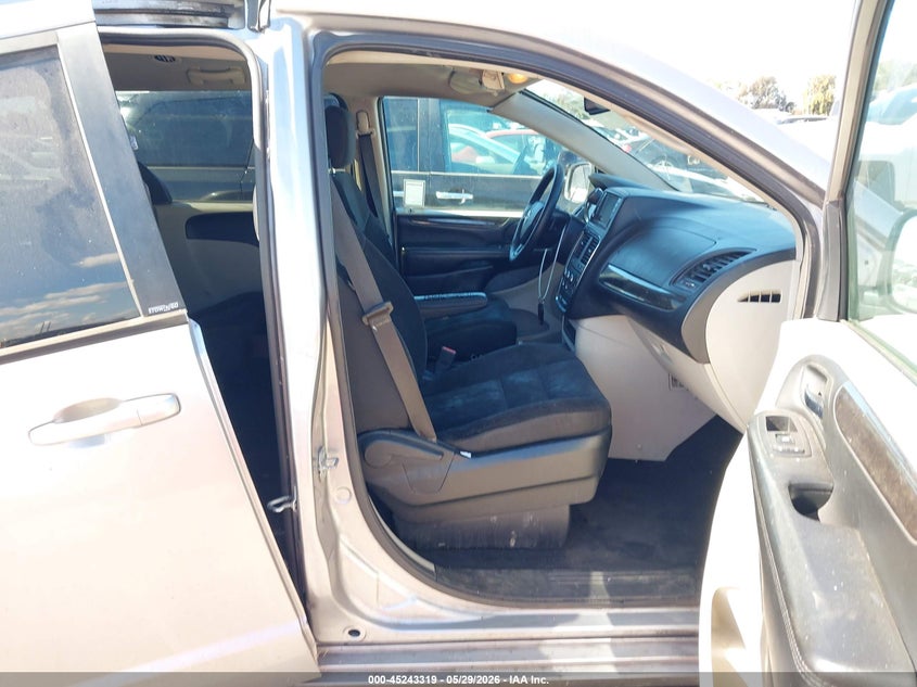 2018 Dodge Caravan VIN 2C4RDGBG9JR161274 IAAI salvage auction — NORMAL WEAR, Salvage Title, sold $850 on 2026-07-09 (photo 5)