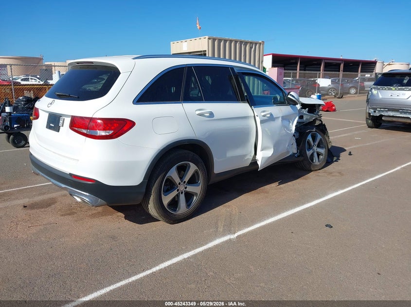 2016 Mercedes-benz Glc VIN WDC0G4JB5GF102608 IAAI salvage auction — SIDE, Salvage (Hawaii), sold $2,400 on 2026-08-11 (photo 4)