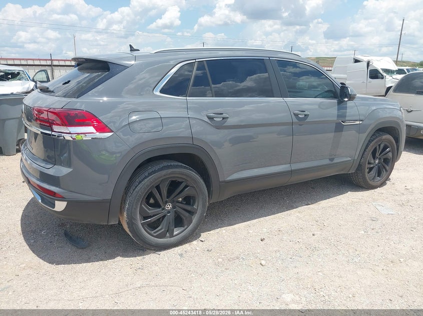 2020 Volkswagen Atlas cross sport VIN 1V2EE2CA4LC220492 IAAI salvage auction — HAIL, Salvage Title, sold $12,050 on 2026-07-16 (photo 4)