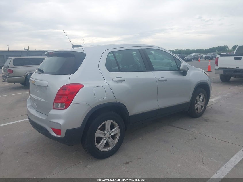 2017 Chevrolet Trax VIN KL7CJNSB3HB101973 IAAI salvage auction — FRONT END, Salvage Title, sold $825 on 2026-07-22 (photo 4)