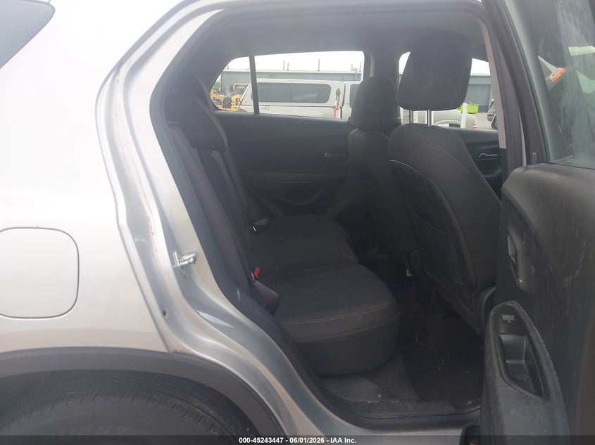 2017 Chevrolet Trax VIN KL7CJNSB3HB101973 IAAI salvage auction — FRONT END, Salvage Title, sold $825 on 2026-07-22 (photo 8)