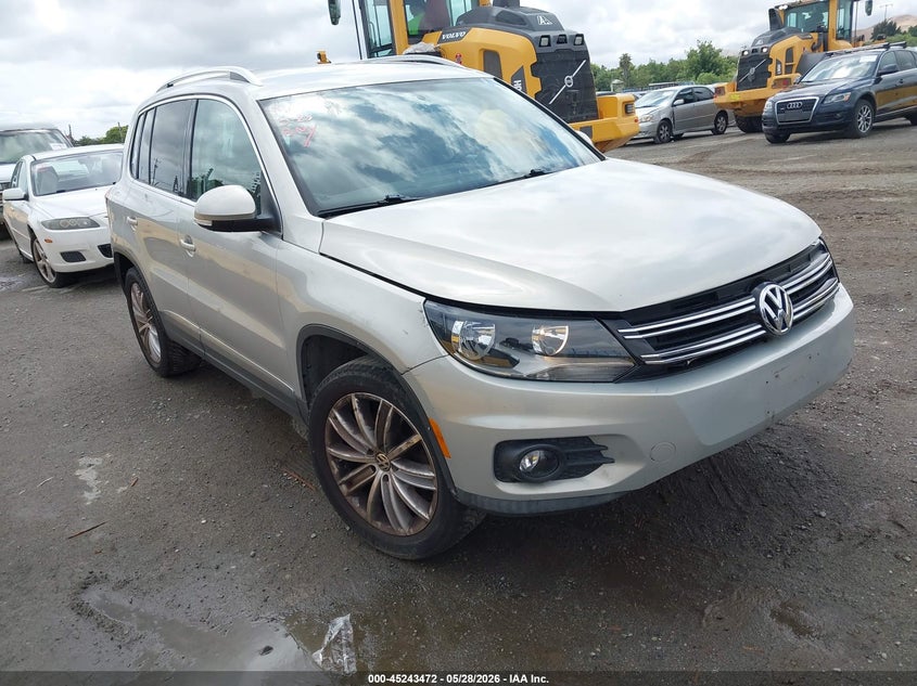 2012 Volkswagen Tiguan VIN WVGBV7AX2CW529431 IAAI salvage auction — NORMAL WEAR, Salvage Title - Dealer (California), sold $550 on 2026-07-23 (photo 1)