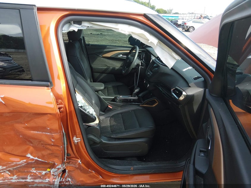 2023 Chevrolet Trailblazer VIN KL79MVSL0PB091427 IAAI salvage auction — RIGHT SIDE, Salvage Title, sold $3,325 on 2026-07-09 (photo 5)