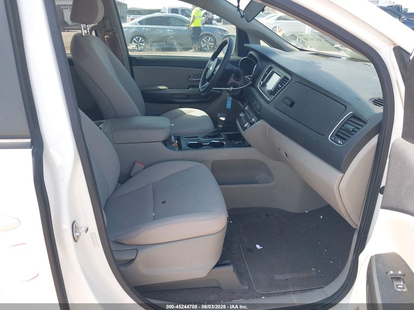 2019 Kia SEDONA VIN KNDMB5C18K6525174 IAAI salvage auction — FRONT END, Salvage Title, sold $3,100 on 2026-07-08 (photo 5)