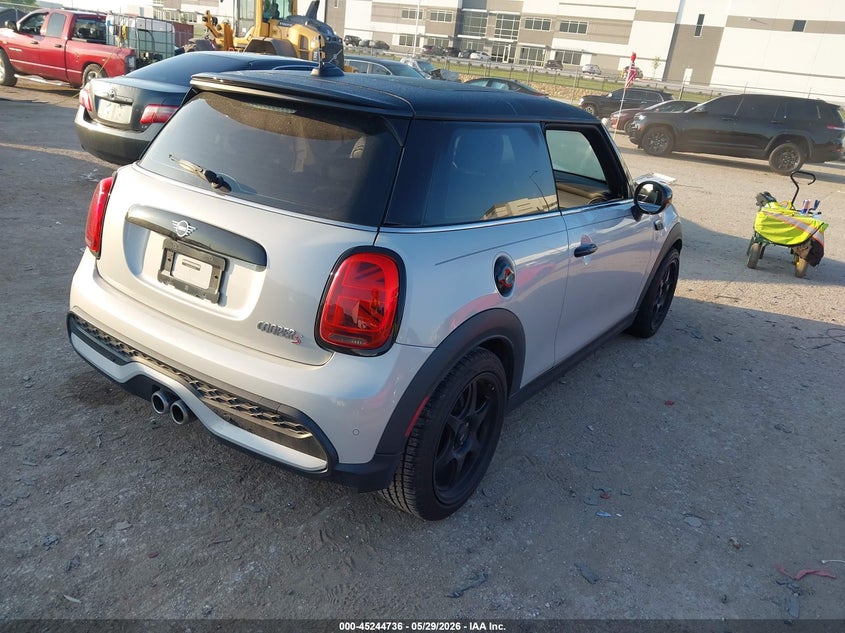 2022 Mini Hard top VIN WMW53DH08N2S26272 IAAI salvage auction — LEFT SIDE, Salvage Title, sold $3,250 on 2026-07-29 (photo 4)