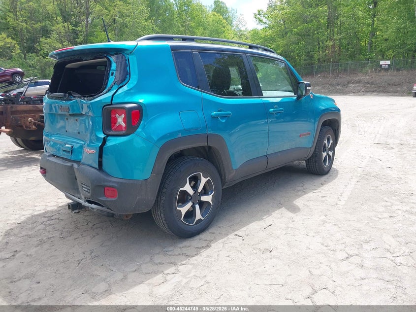 2021 Jeep Renegade VIN ZACNJDC1XMPM49522 IAAI salvage auction — REAR END, Salvage Title, sold $3,300 on 2026-07-30 (photo 4)