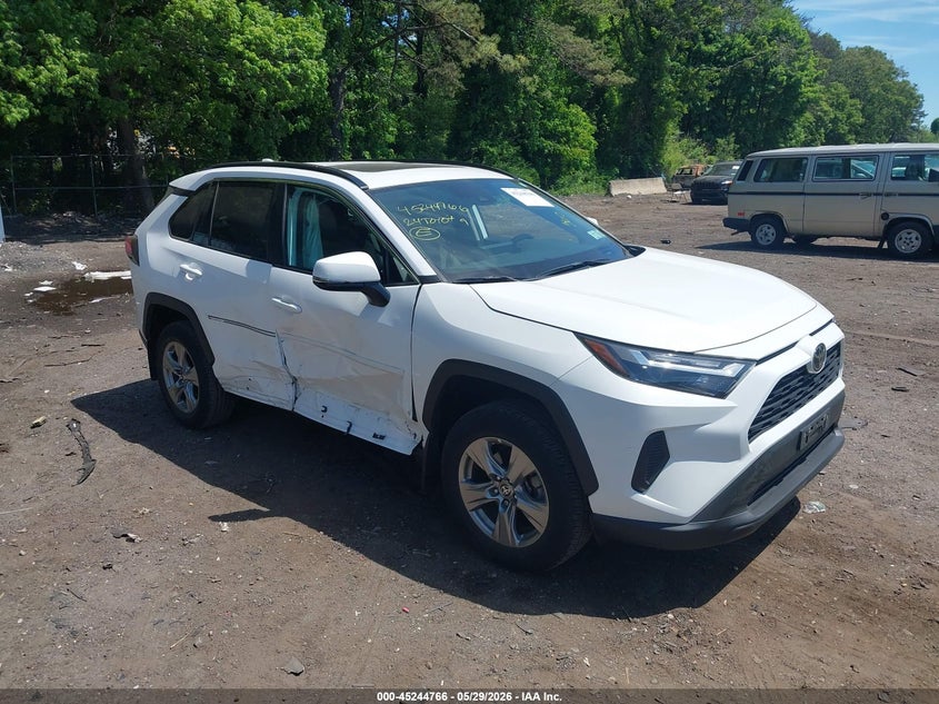 2024 Toyota Rav 4 VIN 2T3P1RFV9RC471786 IAAI salvage auction — RIGHT SIDE, Salvage Title, sold $16,150 on 2026-07-28 (photo 1)