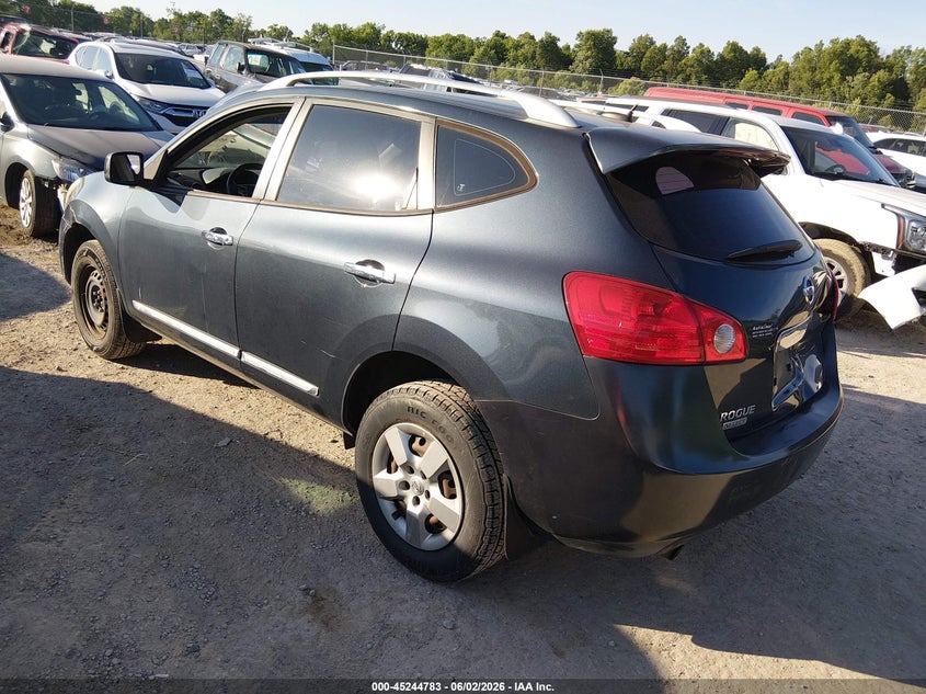 2015 Nissan Rogue VIN JN8AS5MT9FW655560 IAAI salvage auction — FRONT & REAR, Salvage (Kentucky), sold $300 on 2026-07-29 (photo 3)