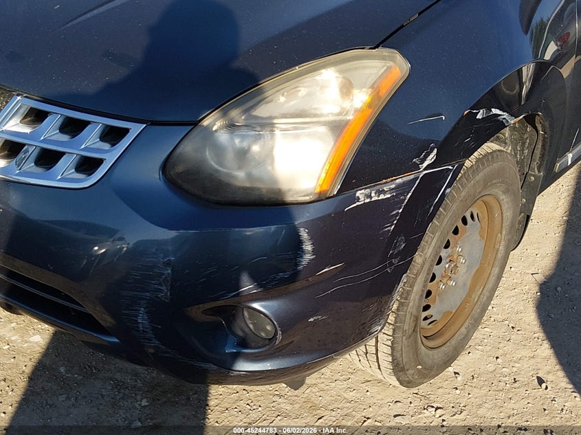 2015 Nissan Rogue VIN JN8AS5MT9FW655560 IAAI salvage auction — FRONT & REAR, Salvage (Kentucky), sold $300 on 2026-07-29 (photo 6)