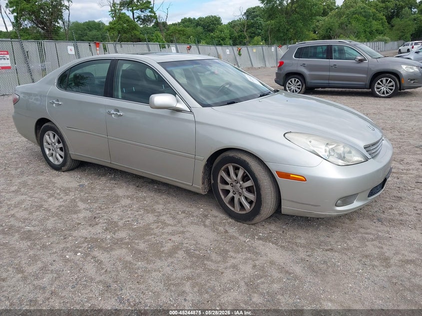2004 Lexus Es 330 VIN JTHBA30G445025558 IAAI salvage auction — LEFT FRONT, Salvage (New Jersey), sold $575 on 2026-07-14 (photo 1)