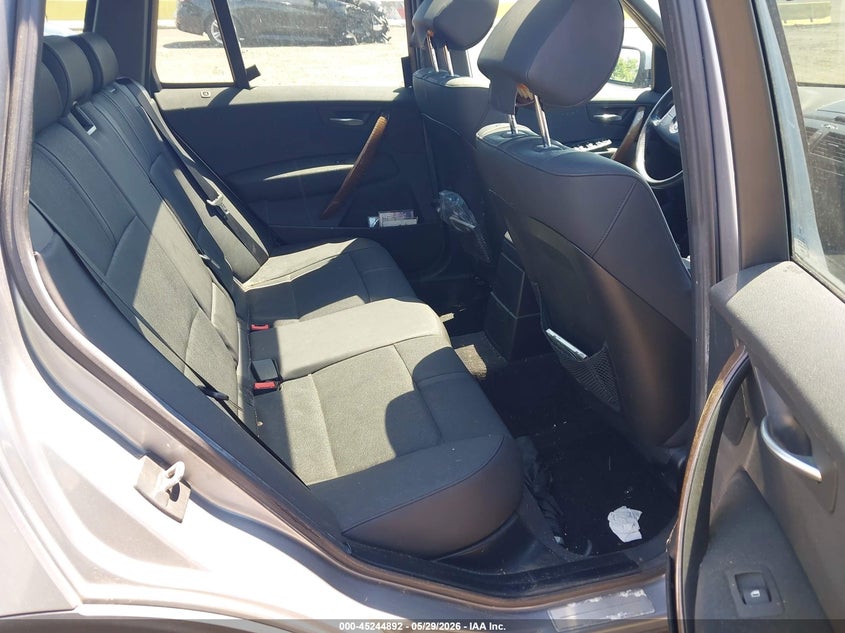 2005 BMW X3 VIN WBXPA93455WD06930 IAAI salvage auction — NORMAL WEAR, Clear (New York), sold $425 on 2026-08-04 (photo 8)