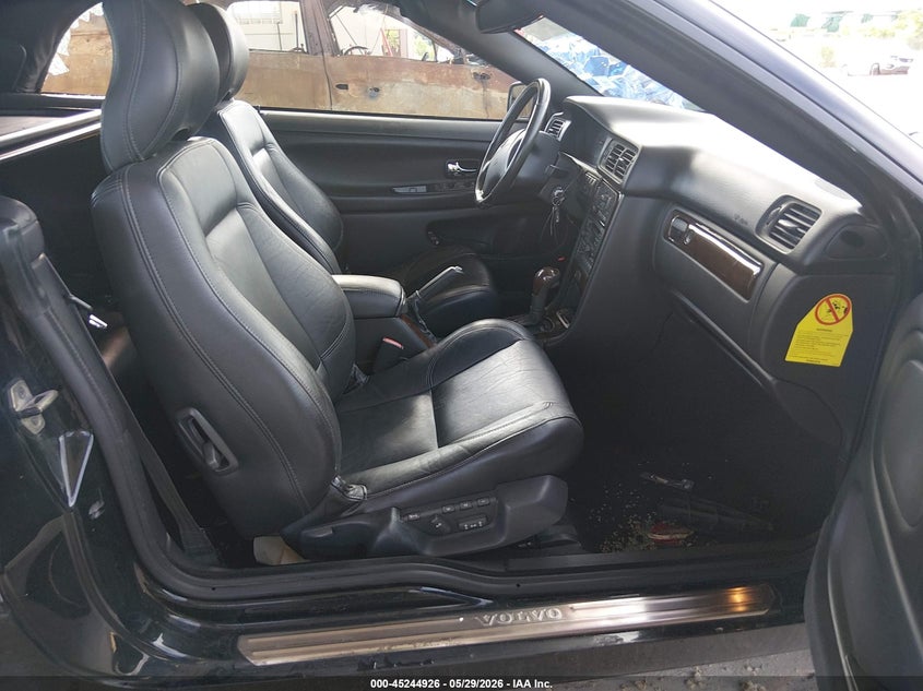 2004 Volvo C70 VIN YV1NC63DX4J060456 IAAI salvage auction — LEFT SIDE, Rebuildable (Florida), sold $375 on 2026-07-07 (photo 5)