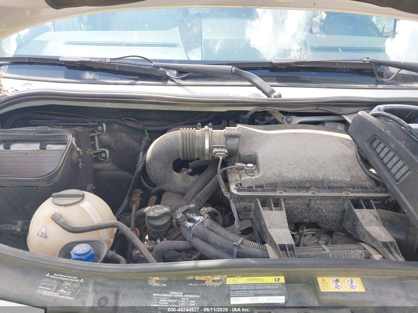 2015 Mercedes-benz Sprinter VIN WD3PF4CC3FP108973 IAAI salvage auction — FRONT END, Salvage (Louisiana), sold $50 on 2026-07-29 (photo 9)