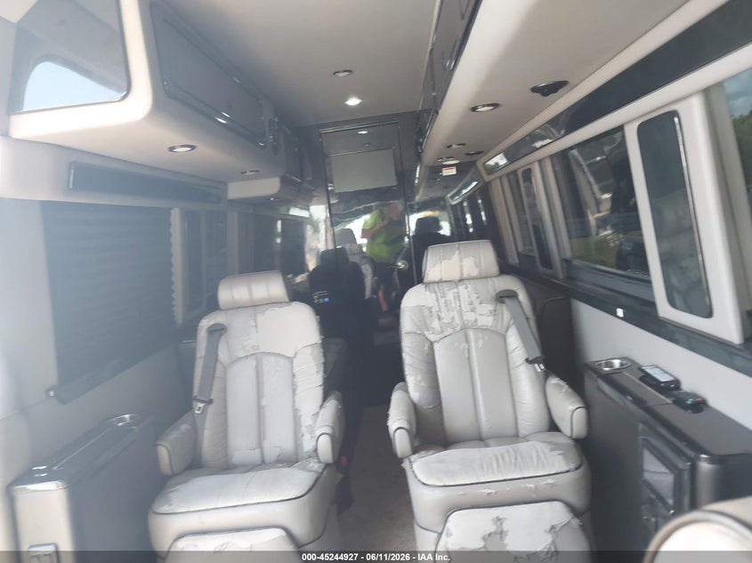 2015 Mercedes-benz Sprinter VIN WD3PF4CC3FP108973 IAAI salvage auction — FRONT END, Salvage (Louisiana), sold $50 on 2026-07-29 (photo 6)