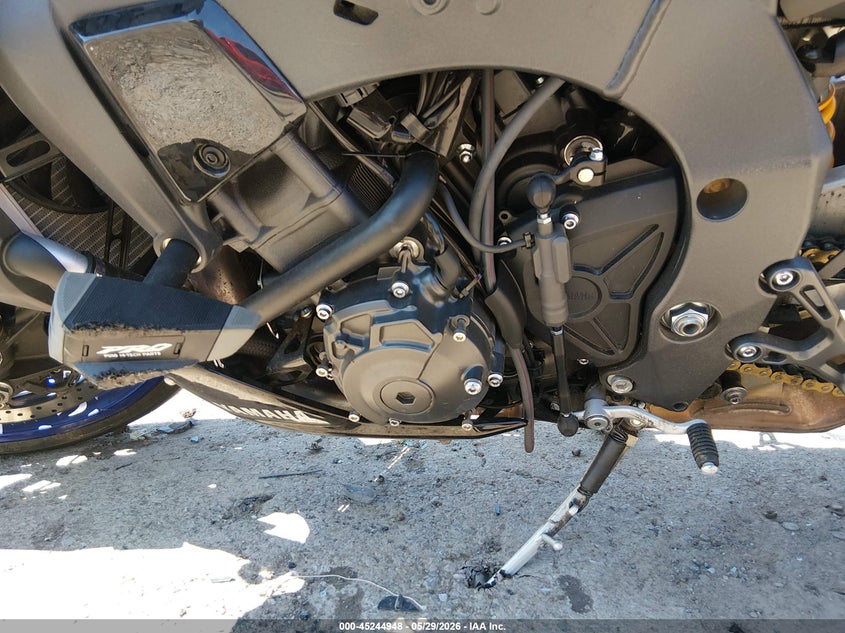 2025 Yamaha Mt VIN JYARN81E5SA000795 IAAI salvage auction — FRONT END, Salvage Title, sold $5,150 on 2026-07-28 (photo 9)
