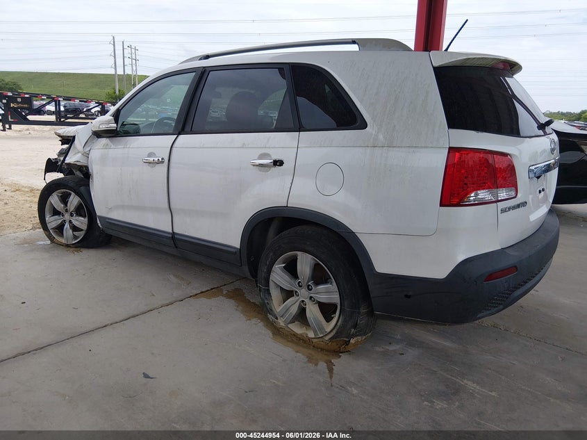 2012 Kia Sorento VIN 5XYKU3A66CG219772 IAAI salvage auction — FRONT END, Clear (Florida), sold $550 on 2026-07-28 (photo 3)