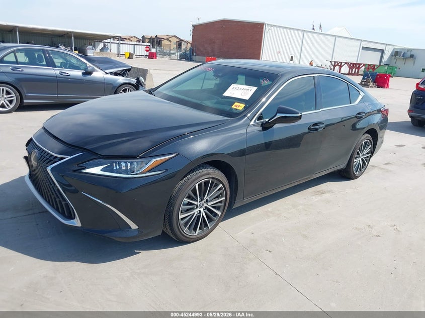 2024 Lexus ES VIN 58ADZ1B17RU182860 IAAI salvage auction — SIDE, Salvage Title, sold $12,600 on 2026-07-24 (photo 2)