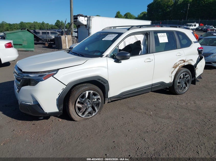 2026 Subaru Forester VIN 4S4SLDR68T3038265 IAAI salvage auction — Front & Rear, Salvage (Pennsylvania), sold $8,900 on 2026-06-23 (photo 2)