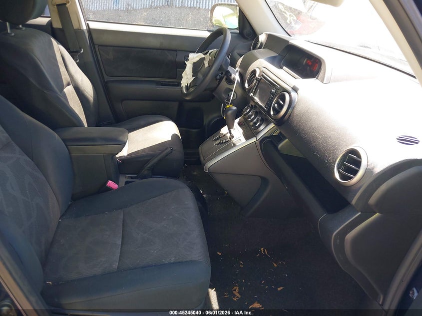2014 Scion Xb VIN JTLZE4FEXEJ052065 IAAI salvage auction — FRONT END, Salvage Title, sold $675 on 2026-09-04 (photo 5)