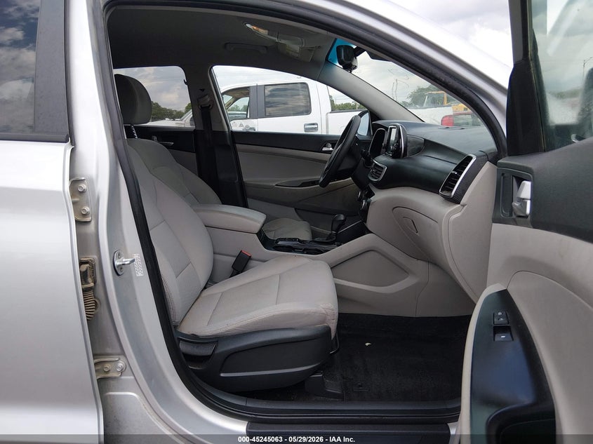 2019 Hyundai Tucson VIN KM8J33A47KU927017 IAAI salvage auction — HAIL, Salvage Title, sold $3,600 on 2026-07-24 (photo 5)