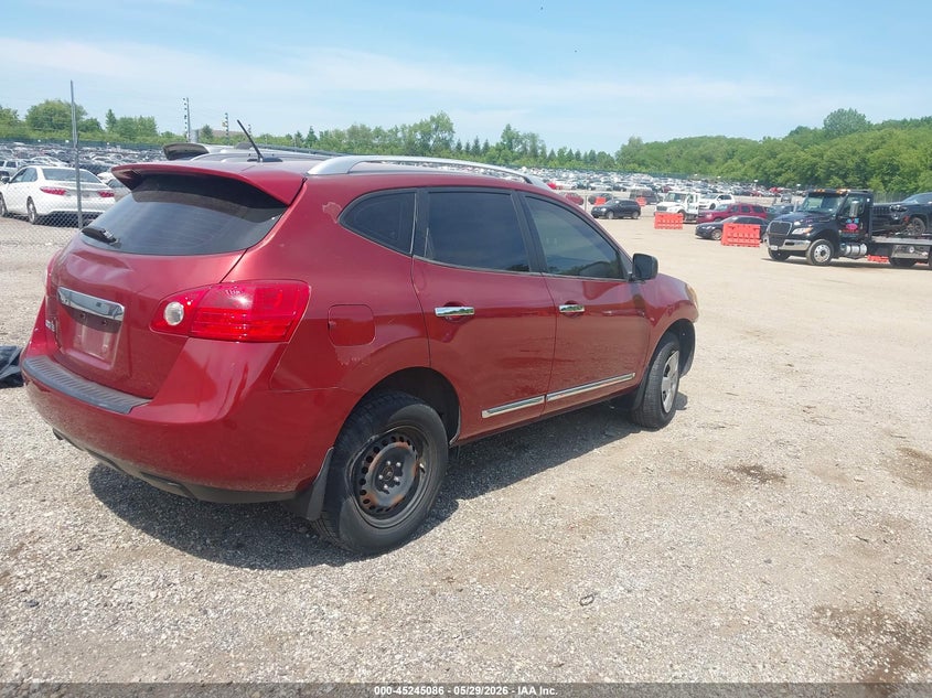 2015 Nissan Rogue VIN JN8AS5MV5FW750912 IAAI salvage auction — FRONT & REAR, Salvage Title, sold $400 on 2026-07-20 (photo 4)