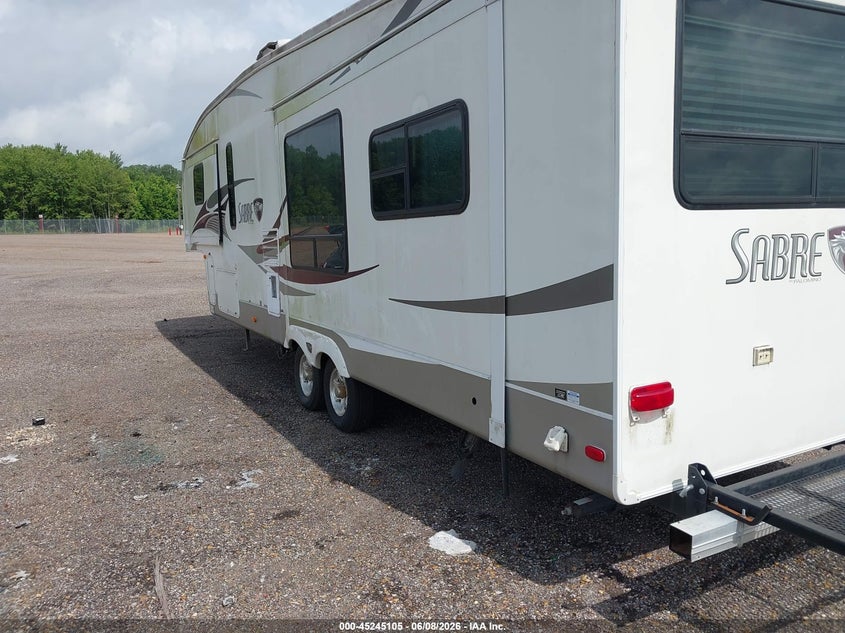 2010 Palomino Sabre VIN 4X4FSRG2XA3002123 IAAI salvage auction — ROOF, Clear (Tennessee), sold $800 on 2026-07-15 (photo 3)