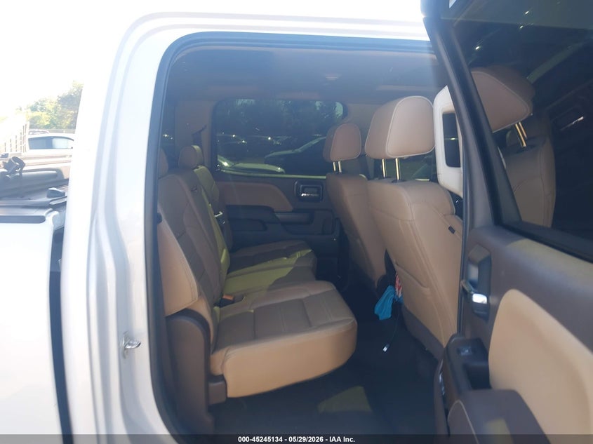 2019 Gmc VIN 1GT42WEY3KF207382 IAAI salvage auction — FRONT END, Salvage Title, sold $18,500 on 2026-09-15 (photo 8)