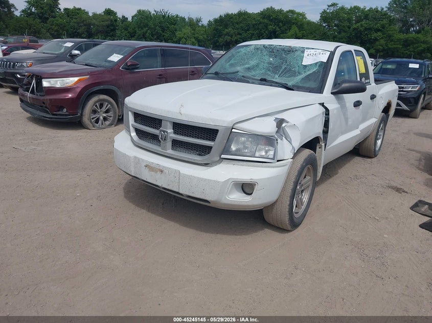 2011 Ram Dakota VIN 1D7RW3GK3BS661730 IAAI salvage auction — FRONT & REAR, Salvage (Iowa), sold $700 on 2026-07-20 (photo 2)
