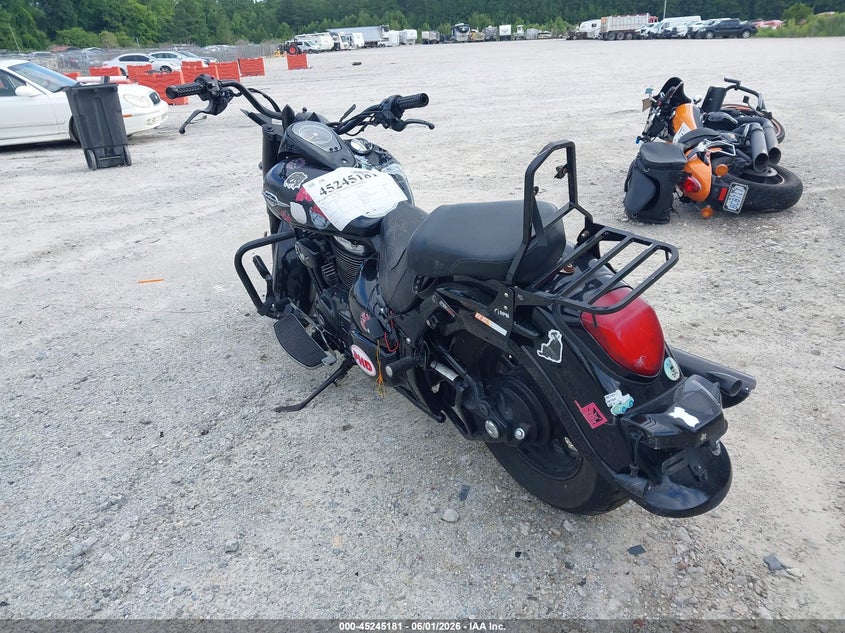 2014 Suzuki Vl 800 volusia VIN JS1VS55A6E2100107 IAAI salvage auction — RIGHT SIDE, Salvage Title, sold $975 on 2026-07-29 (photo 3)