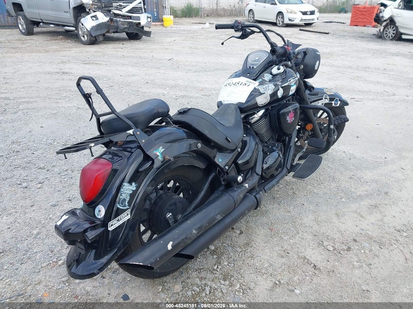 2014 Suzuki Vl 800 volusia VIN JS1VS55A6E2100107 IAAI salvage auction — RIGHT SIDE, Salvage Title, sold $975 on 2026-07-29 (photo 4)