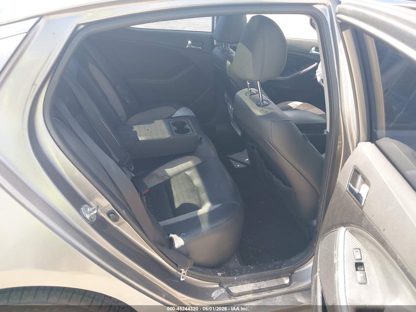 2012 Kia Optima VIN 5XXGR4A69CG047044 IAAI salvage auction — FRONT END, Salvage Title, sold $600 on 2026-07-15 (photo 8)