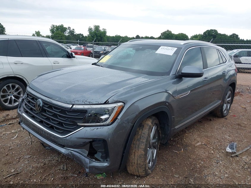 2024 Volkswagen Atlas cross sport VIN 1V2AE2CA0RC215412 IAAI salvage auction — RIGHT SIDE, Salvage Title, sold $12,400 on 2026-07-13 (photo 2)
