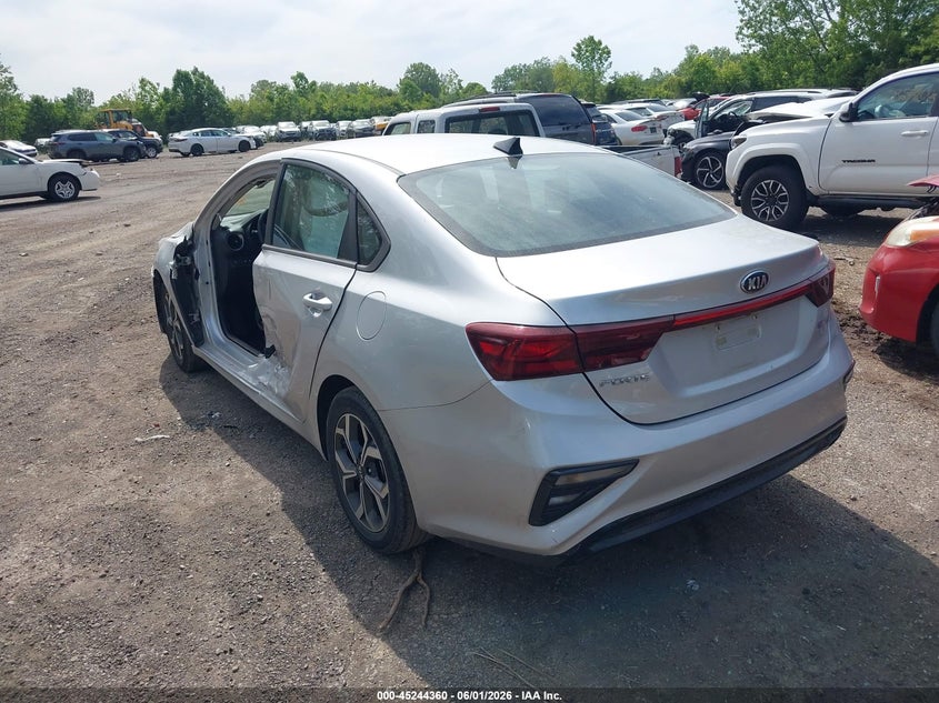 2019 Kia Forte VIN 3KPF24AD7KE006286 IAAI salvage auction — SIDE, Salvage (Ohio), sold $1,700 on 2026-07-17 (photo 3)
