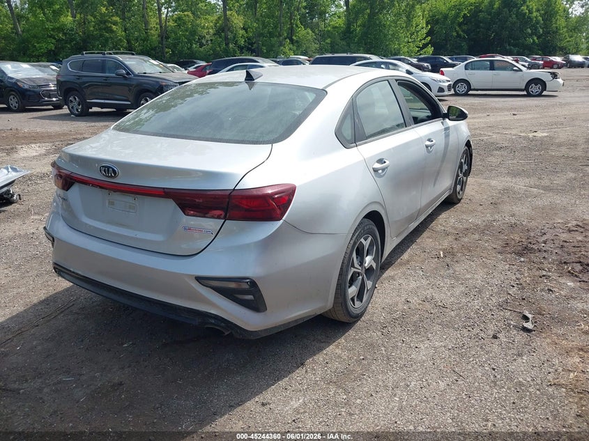 2019 Kia Forte VIN 3KPF24AD7KE006286 IAAI salvage auction — SIDE, Salvage (Ohio), sold $1,700 on 2026-07-17 (photo 4)